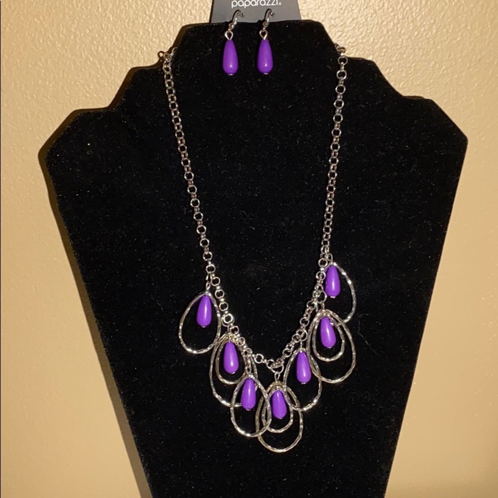 Purple earrings and necklace